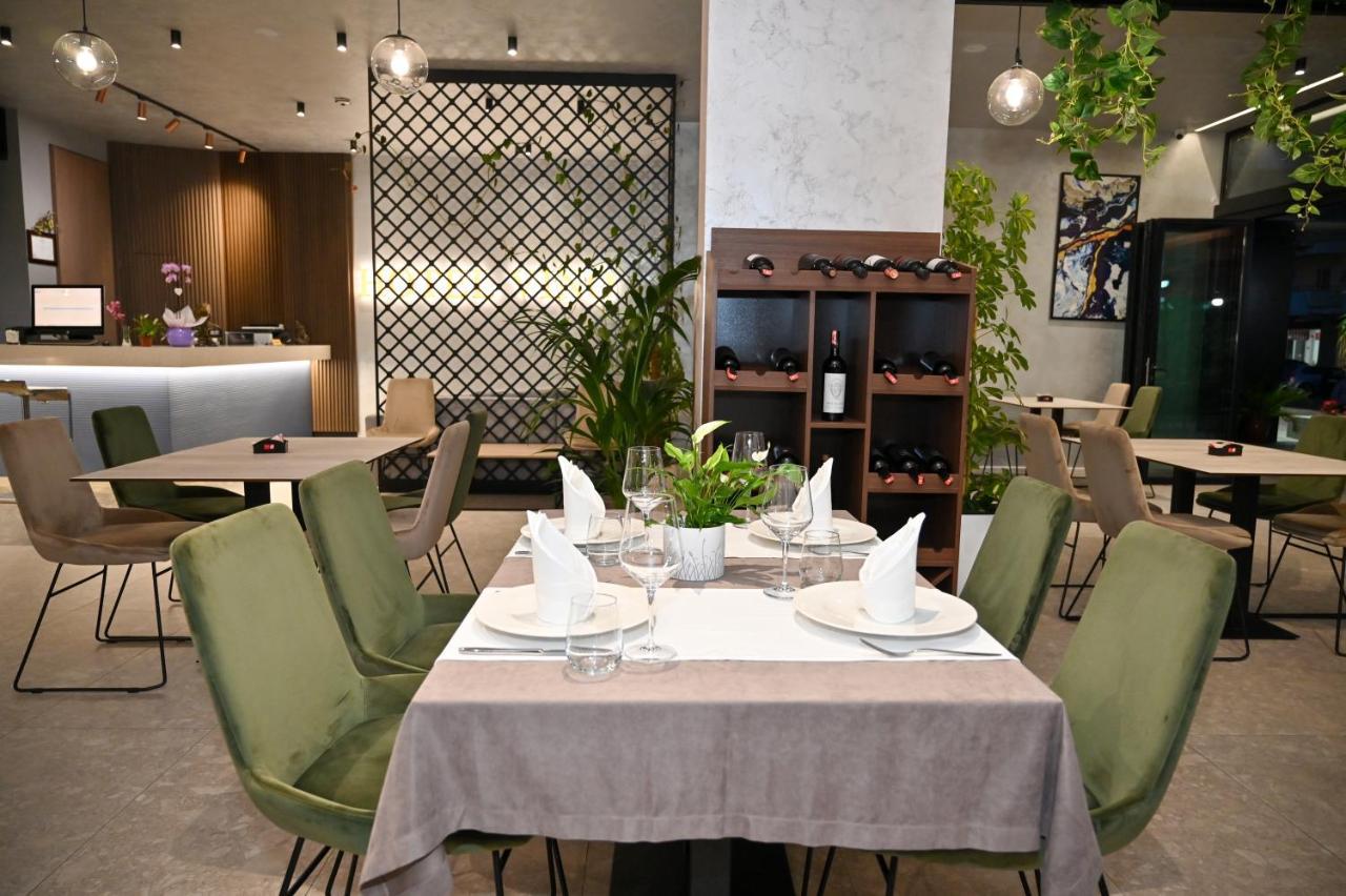 Hotel Vino Δυρράχιο Εξωτερικό φωτογραφία