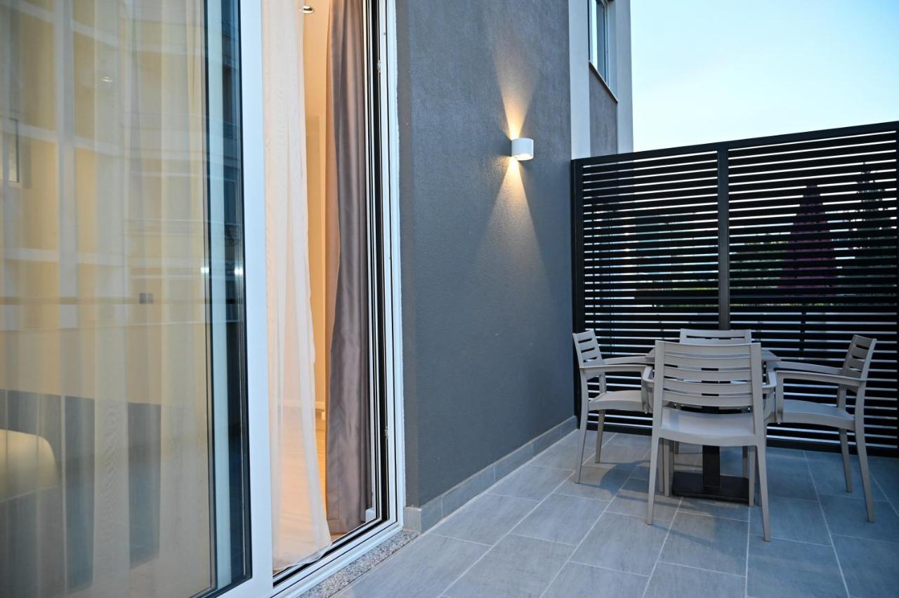 Hotel Vino Δυρράχιο Εξωτερικό φωτογραφία